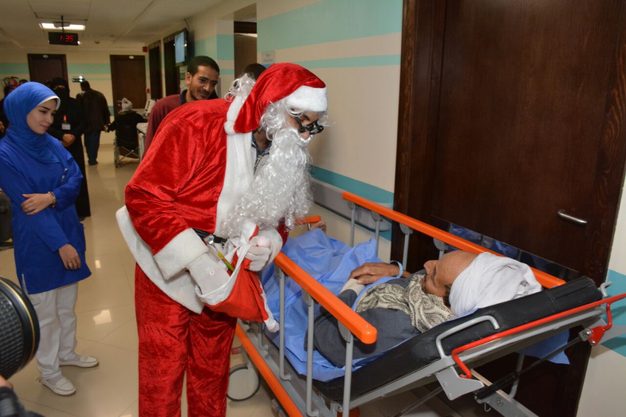 بابا نويل في مستشفى الأورمان