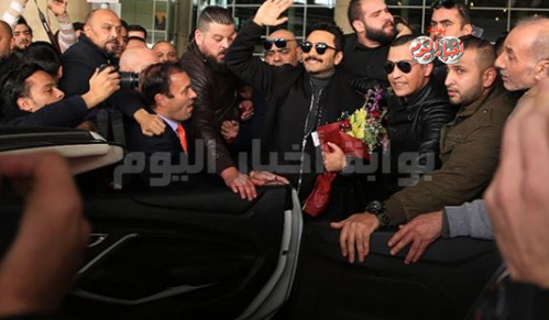 بالصور|مطار الأردن يرفع الطوارئ بسبب شنب تامر حسني