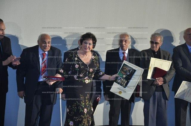 تكريم جميل راتب والفيشاوي ومحمد سعد بختام «جمعية الفيلم»