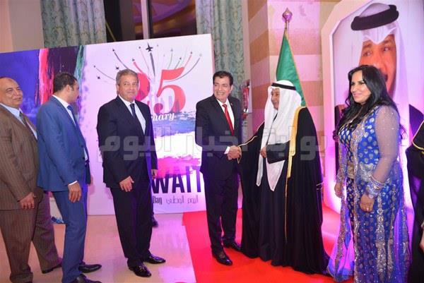 نجوم الفن والمشاهير يحتفلون بالعيد الوطني للكويت
