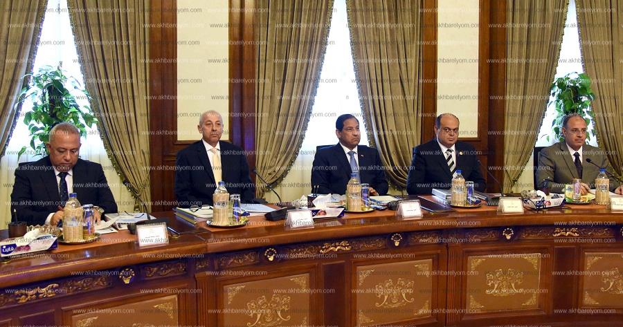 رئيس الوزراء يترأس اجتماع مجلس المحافظين _ تصوير: أشرف شحاتة