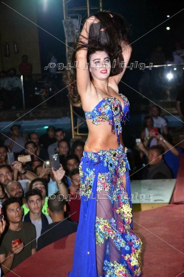 صافينار ترقص على «3 دقات» في شرم الشيخ