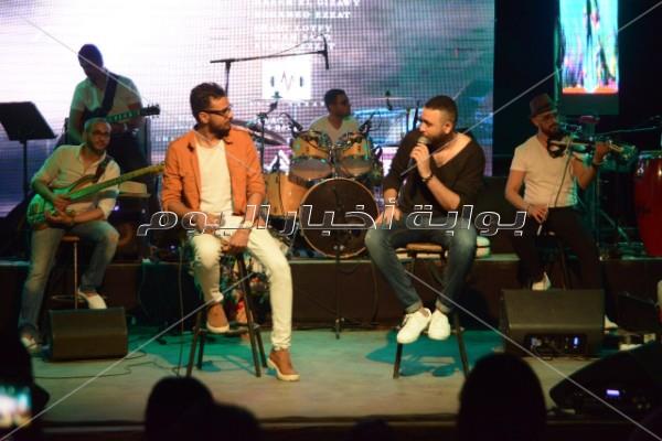 محمد علاء يتألق بحفل ألبومه «مش شبه حد»