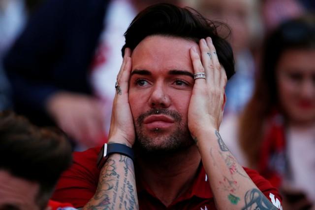 دموع جماهير ليفربول بعد خسارة دوري أبطال أوروبا