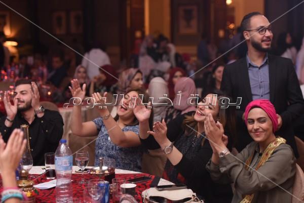 حكيم ومروة ناجي نجوم حفل إفطار جامعة المستقبل