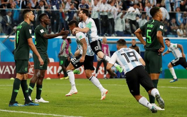 الأرجنتين تتأهل لدورالـ16 بصعوبة على حساب نيجيريا