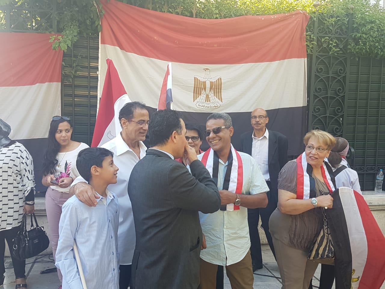 احتفالات المصريين في اليونان بذكرى ثورة 30 يونيو