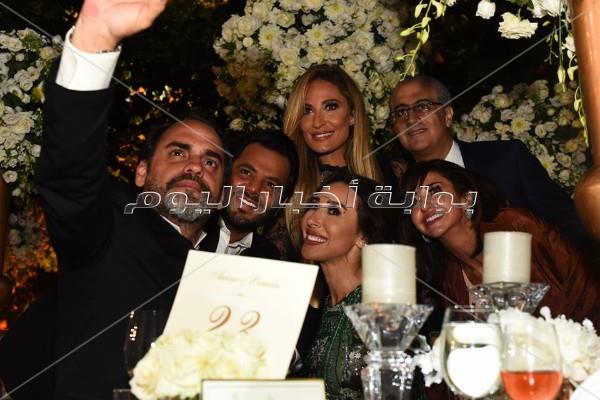 رامي عياش ولطيفة يُضيئان زفاف نجل صادق الصباح