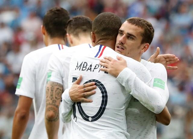 مباراة فرنسا وأوروجواي