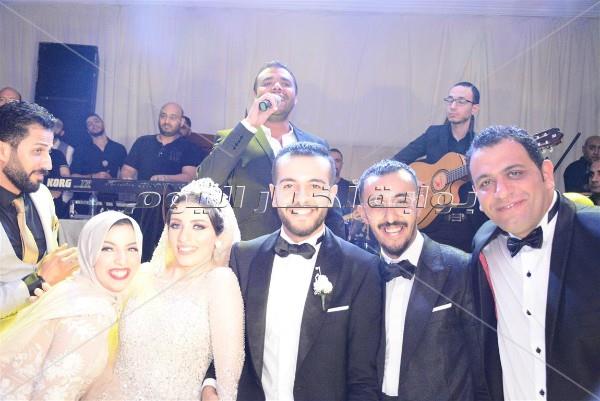 رامي صبري يُزين زفاف «علاء ومنة»