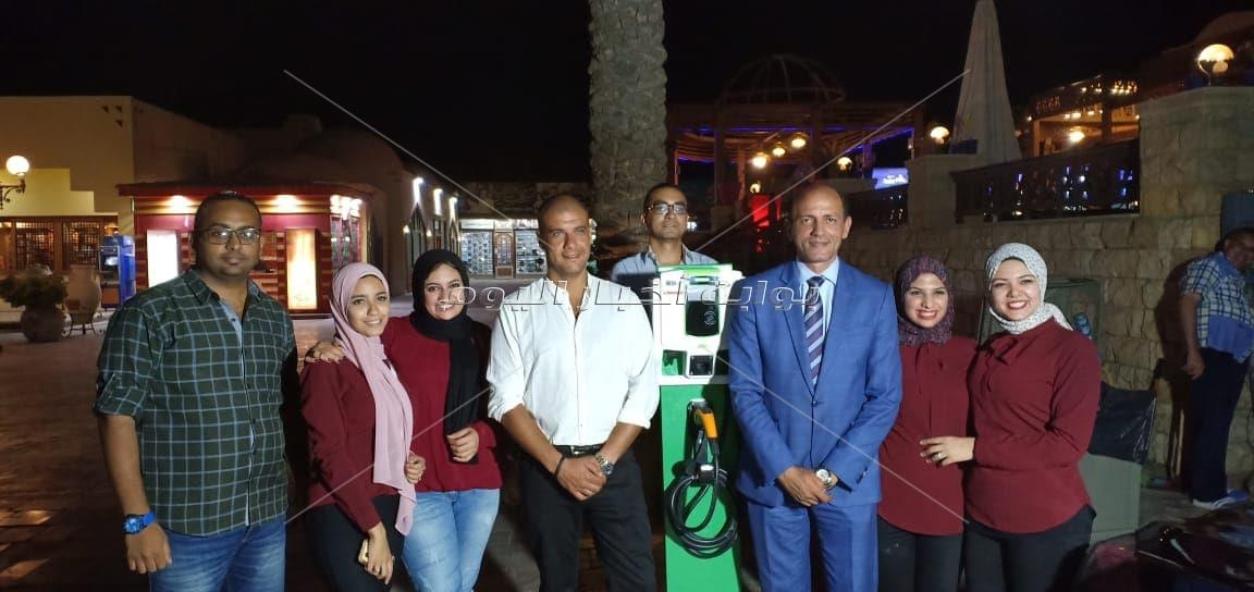 درشال يدشن أول محطة  لشحن السيارات الكهربائية بطريق إسكندرية القاهرة