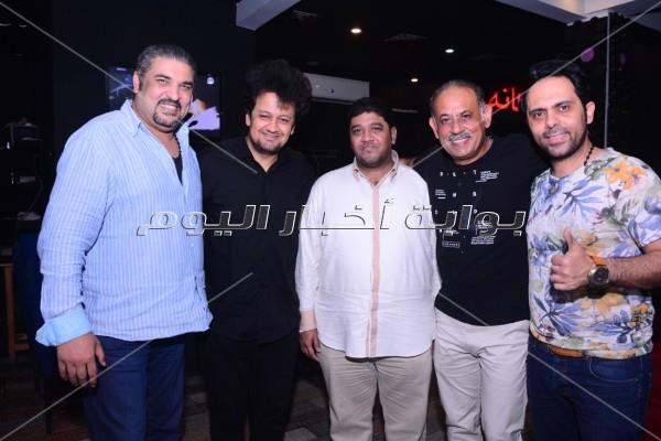 نجوم الفن على مائدة عشاء الفنان السعودي معاذ عبد الصمد