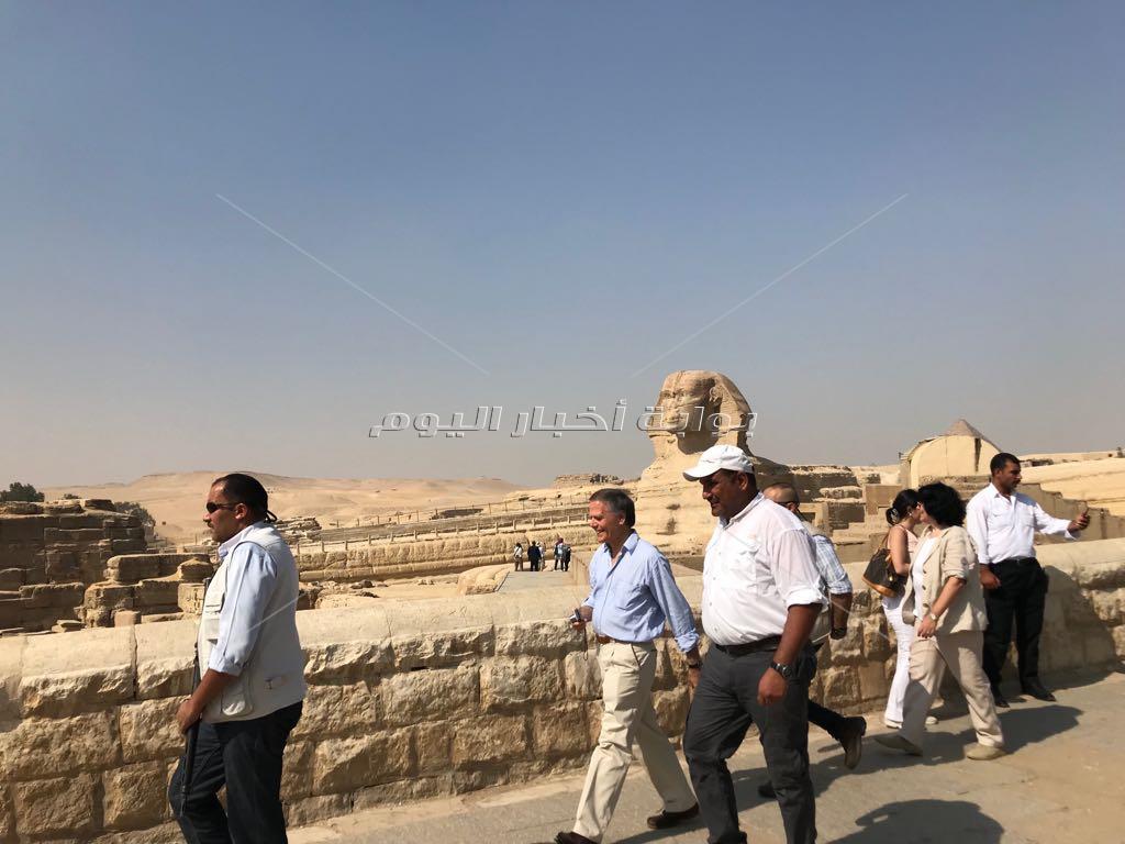 جولة وزير خارجية إيطاليا في الأهرامات والمتحف المصري الكبير