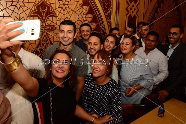 60 صورة لنجوم مسرح مصر من عقد قران حامد الشراب