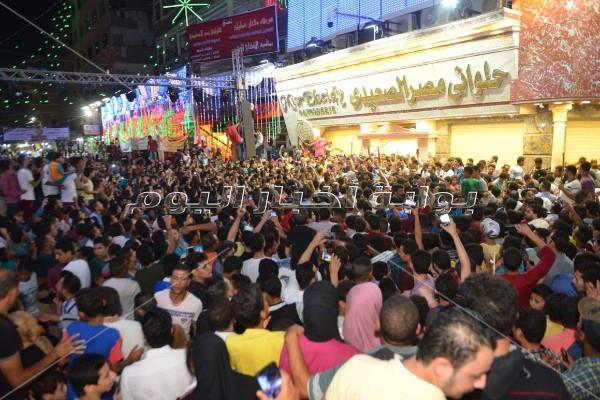 تكريم محمد رمضان مع جمهوره في كفر الشيخ