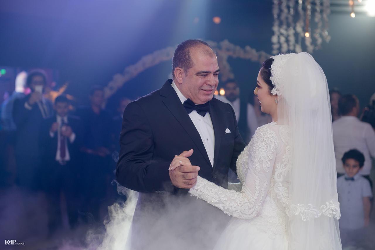 زفاف «محمد وإيمان» بتوقيع دينا