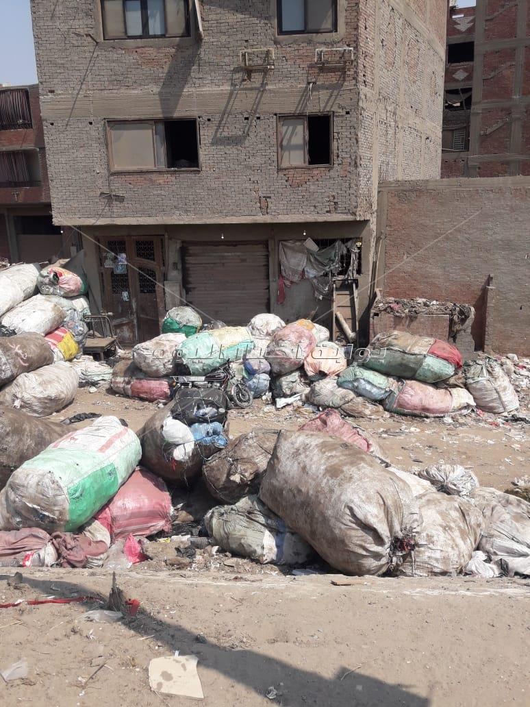 صور|القمامة تخنق سكان أرض اللواء ومياه الشرب ملوثة
