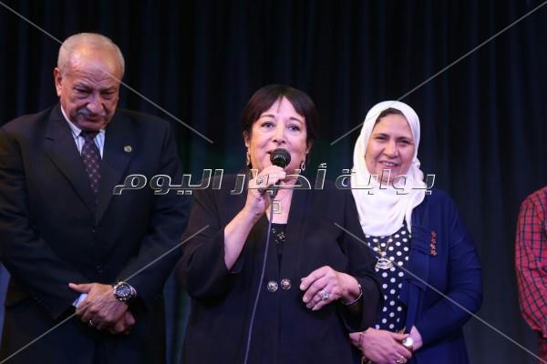 تكريم سميرة عبد العزيز بمهرجان «المسرح الحر»