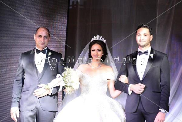 العسيلي وصافينار يحيان زفاف نجل شقيق المهندس إبراهيم محلب