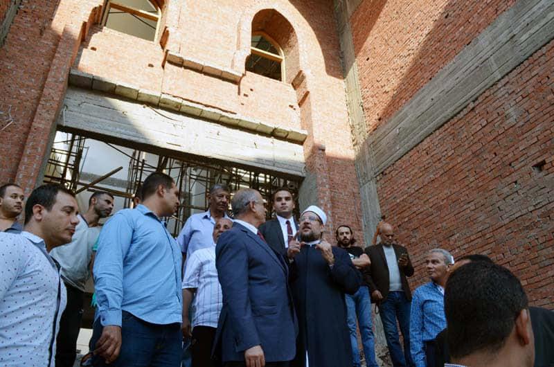  وزير الأوقاف ومحافظ البحر الأحمر يتفقدان مقر «الثقافة الإسلامية» بمسجد المينا 