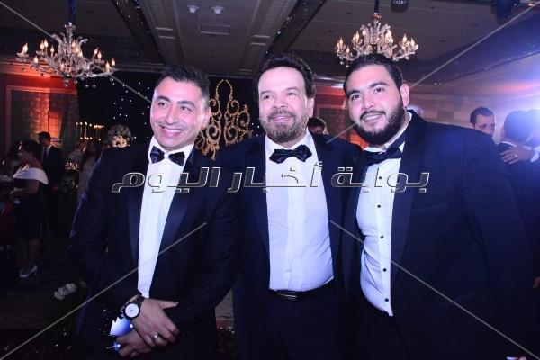 عدوية وفيفي عبده يحتفلان بزفاف ابن خالد عجاج