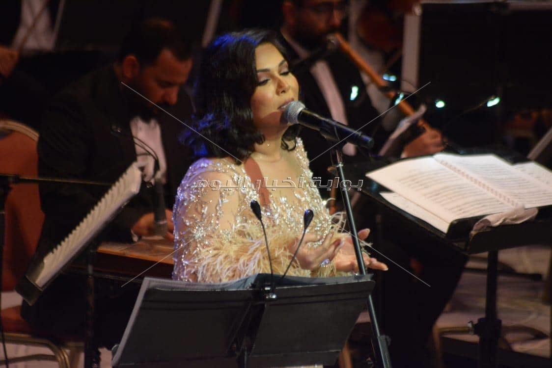 نوال الكويتية تبدع في مشاركتها الأولى بمهرجان الموسيقى العربية