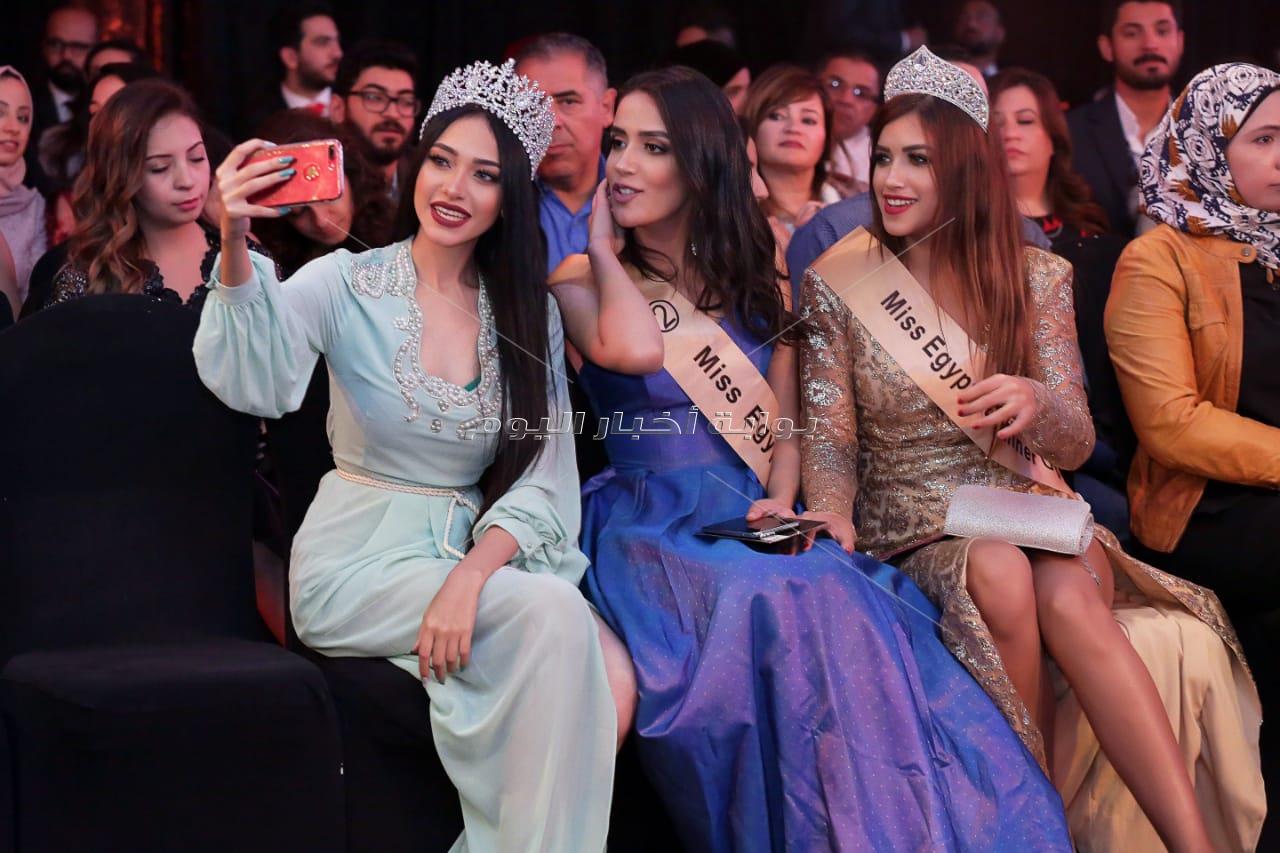 تكريم أنوشكا وروجينا وعائشة بن أحمد في مهرجان «ميدل است فاشون»