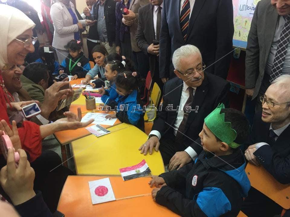 زيارة وزير التربية والتعليم للمدرسة المصرية اليابانية بالعبور