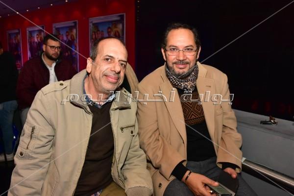 كريم عبد العزيز وغادة عادل يحتفلان بعرض «نادي الرجال السري»