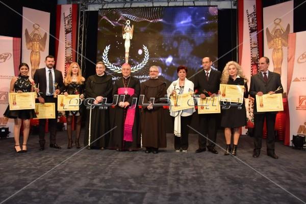 تكريم نجوم الفن بمهرجان المركز الكاثوليكي