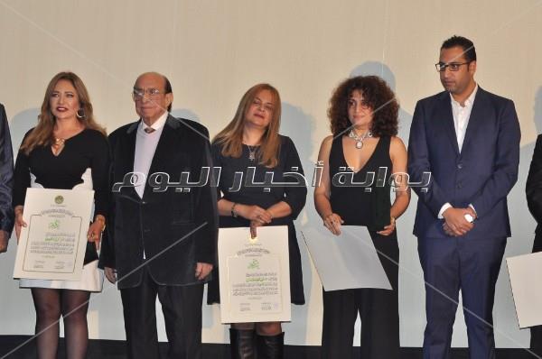 تكريم الفخراني وليلى علوي في ختام مهرجان «جمعية الفيلم?»