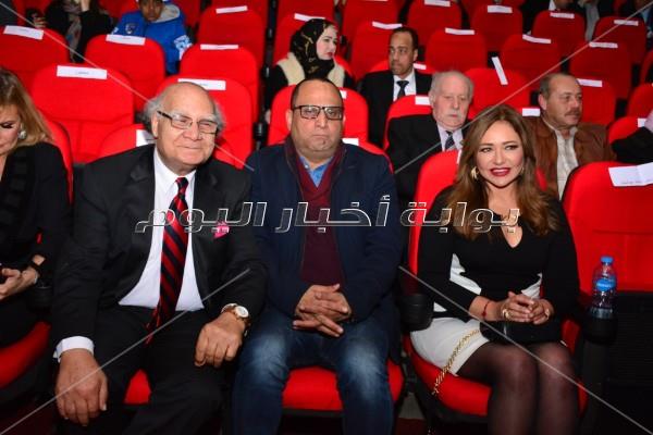 تكريم الفخراني وليلى علوي في ختام مهرجان «جمعية الفيلم»