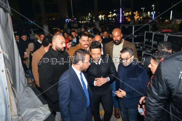 حماقي يحتفل مع جمهوره في بورسعيد بألبومه الجديد