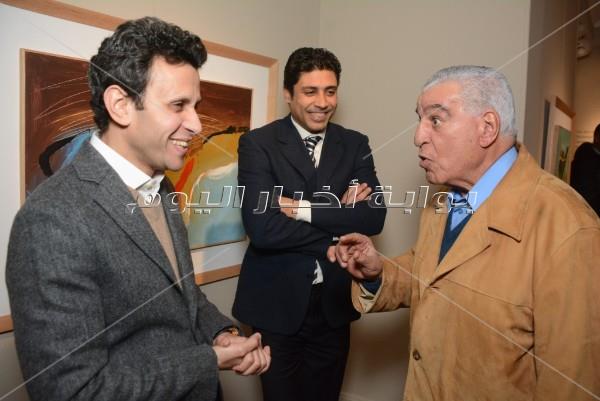 فاروق حسني يفتتح معرضه الفني بجاليري «بيكاسو»