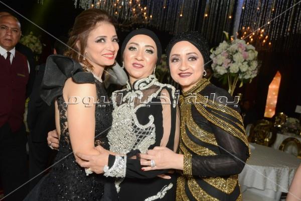 تامر حسني يحتفل بزفاف «أحمد وهاجر»
