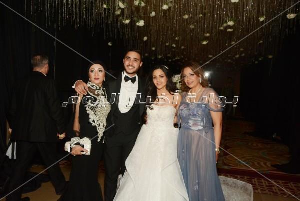 تامر حسني يحتفل بزفاف «أحمد وهاجر»