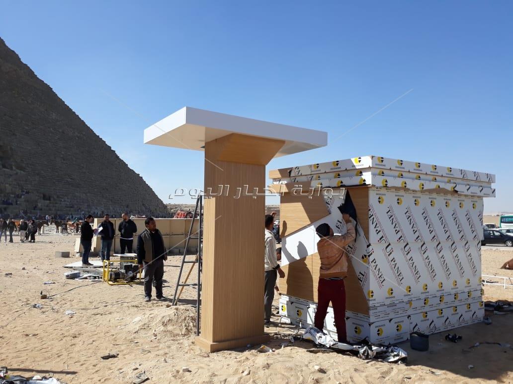 توفير وحدات خدمية للزوار بمنطقة أهرامات الجيزة