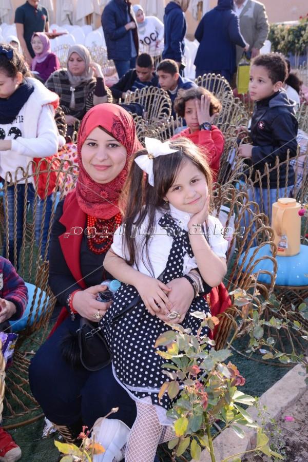 شيبة يتالق في حفل «عيد الأم» بنادي بروسيا مصر