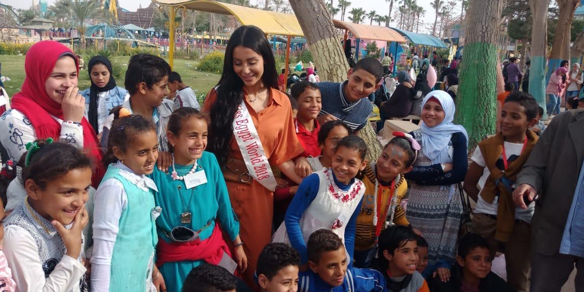 حزب مستقبل وطن ينظم رحلات للأطفال احتفالا بيوم اليتيم 