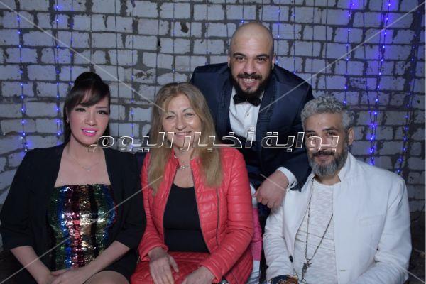 نجوان وخضر يحتفلان بخطوبة شقيقة المخرج محمد حجازي
