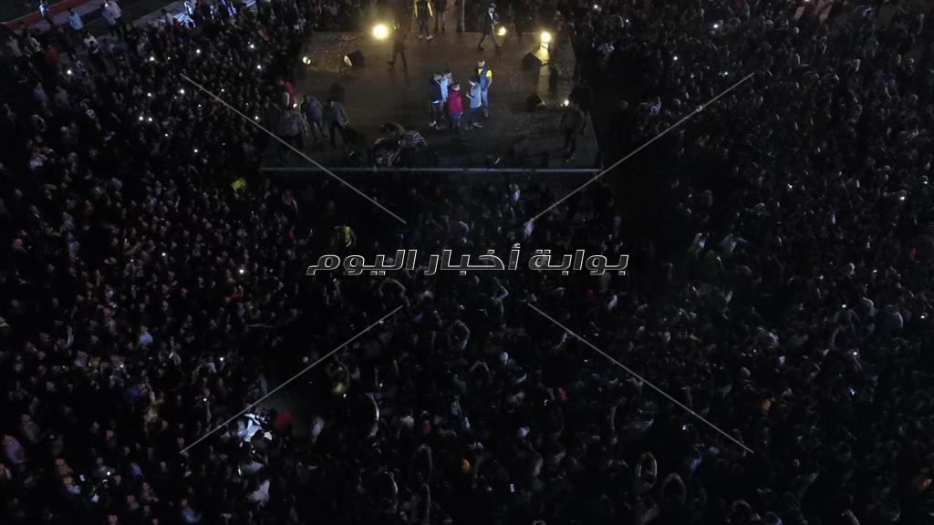 حماقي يواصل تألقه بعد «زلزال» جامعة القاهرة.. ويشعل «إستاد الزقازيق»