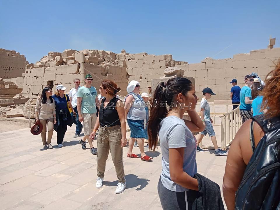 إقبال سياحي على معبد الكرنك والجعران المقدس