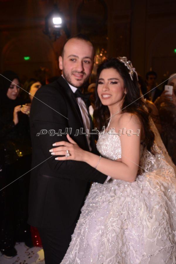 العسيلي يُحيي زفاف «أحمد وبسمة» بحضور الزند وتوفيق عكاشة