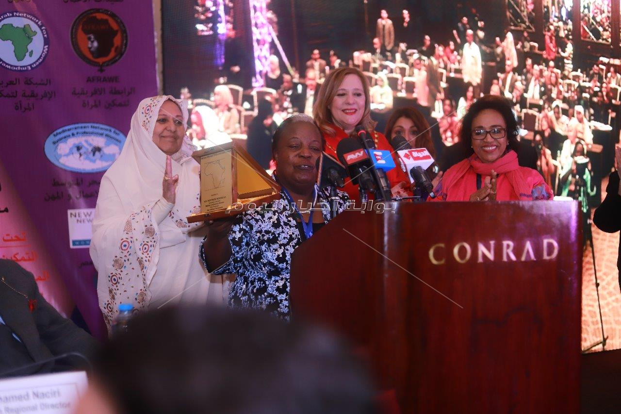 تنصيب ياسمين صبري سفيرة للمرأة الأفريقية