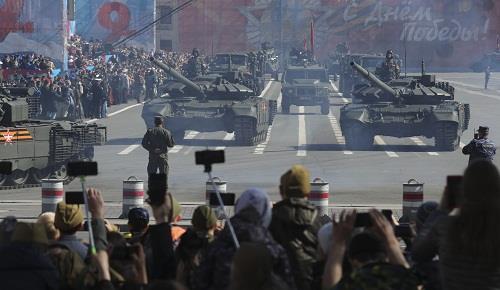 عروض عسكرية روسية ضخمة باحتفالات عيد النصر