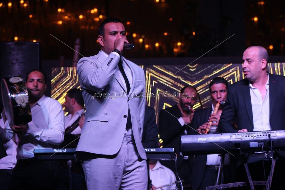 محمود الليثي يُشعل حفل خيمة «ليالي الخديوي»