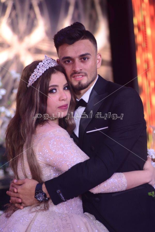 نجم الأهلي صلاح محسن يحتفل بزفافه