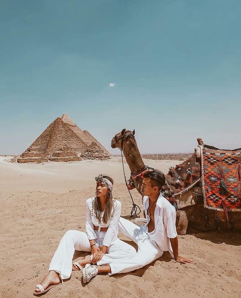 سائح و زوجته  يؤرخوا  زيارتهم لام الدنيا بأجمل  صور سياحية |صور 