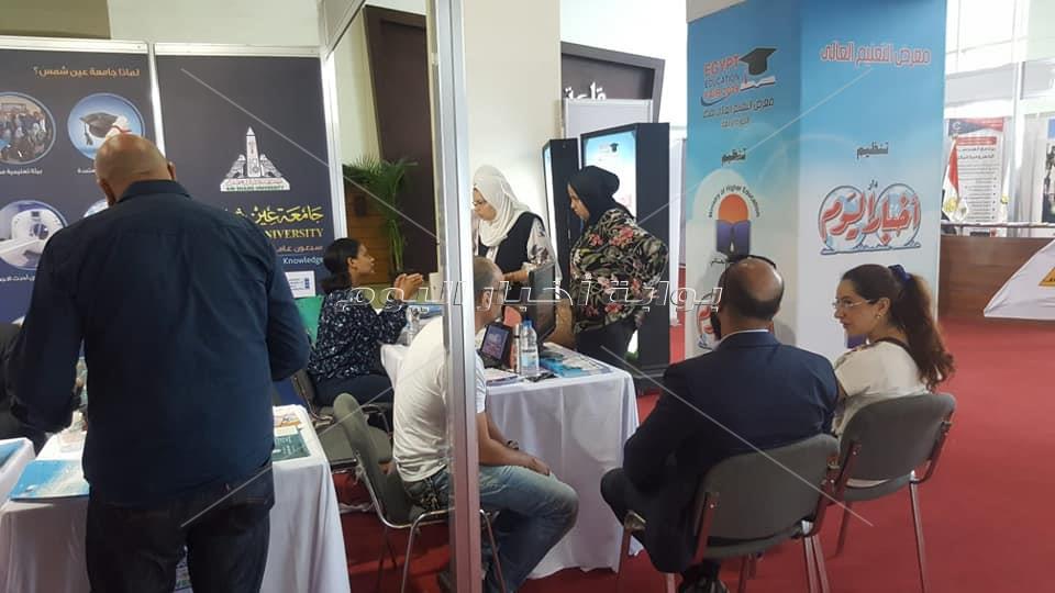فعاليات اليوم الثاني لمشاركة جامعة عين شمس بالمعرض الرابع للتعليم العالي