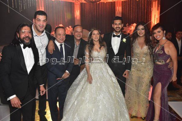 رقصات الفنانين مع دياب وبوسي بحفل زفاف «علي وحبيبة»